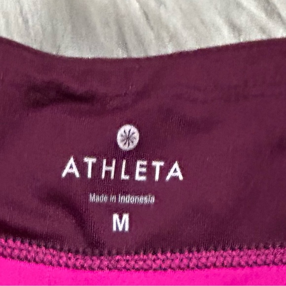 Athleta Track This Run Athletic Shorts Women Electric Fuchsia Size Large - Picture 4 of 4